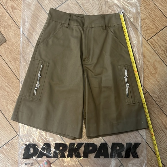 Dark Park cargo shorts - Picture 3 of 4